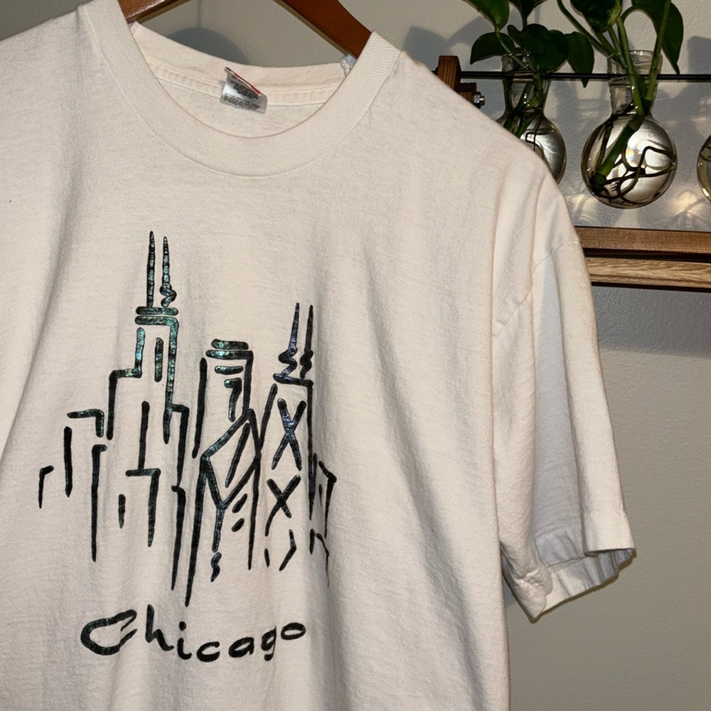 1990s Vintage Fruit of the Loom Chicago T-Shirt Large